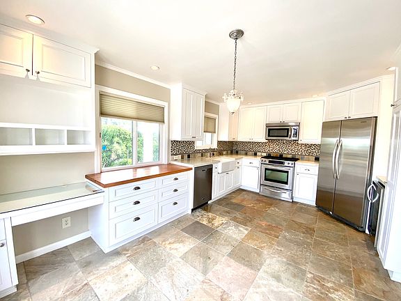 Open remodeled kitchen, nice views out window