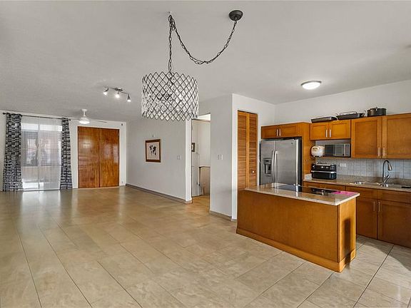 5th image of 180 Palmas Dr #9C
