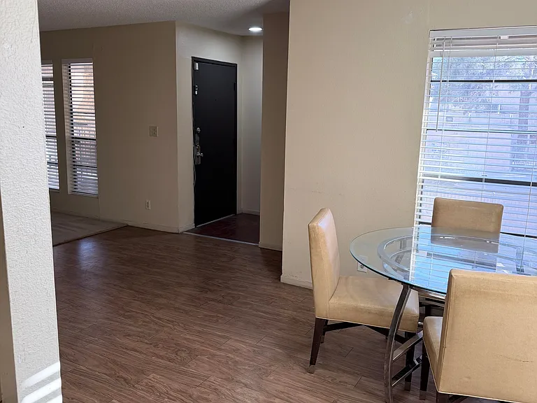 Walking distance from MGM and Topgolf and Las Vegas Strips