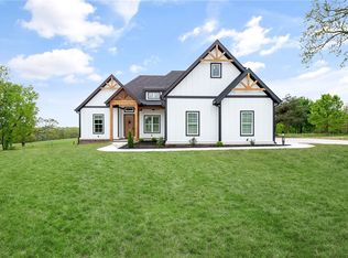 8047 W Brown Rd, Cave Springs, AR 72745