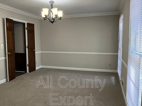 4th image of 2300 Fenhurst Pl