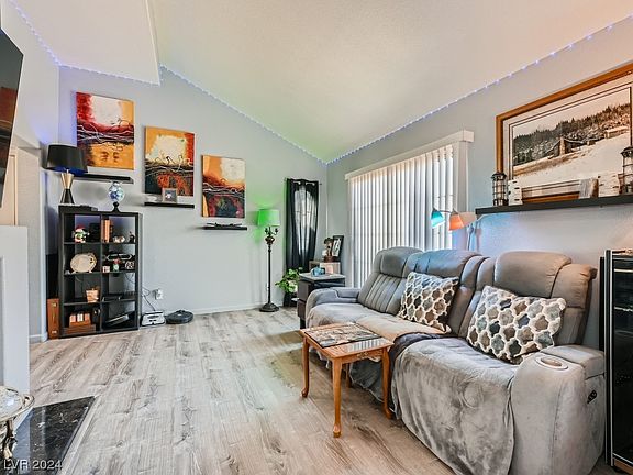 5th image of 1685 Strasbourg Way #1685