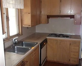 2nd image of 928 Arianna St NW