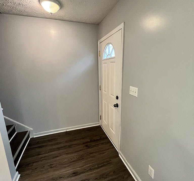 1st image of 642 E Buchtel Ave #644