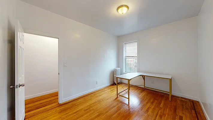 Rented by Bond New York | media 12