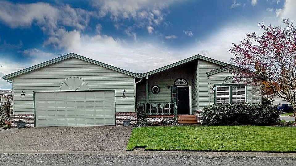 1st image of 2490 Blue Boy Ln