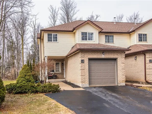 20 Forrest Ave W #13, Wilmot, ON N3A 1Y2