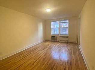 63-80 Wetherole St #5F, Rego Park, NY 11374