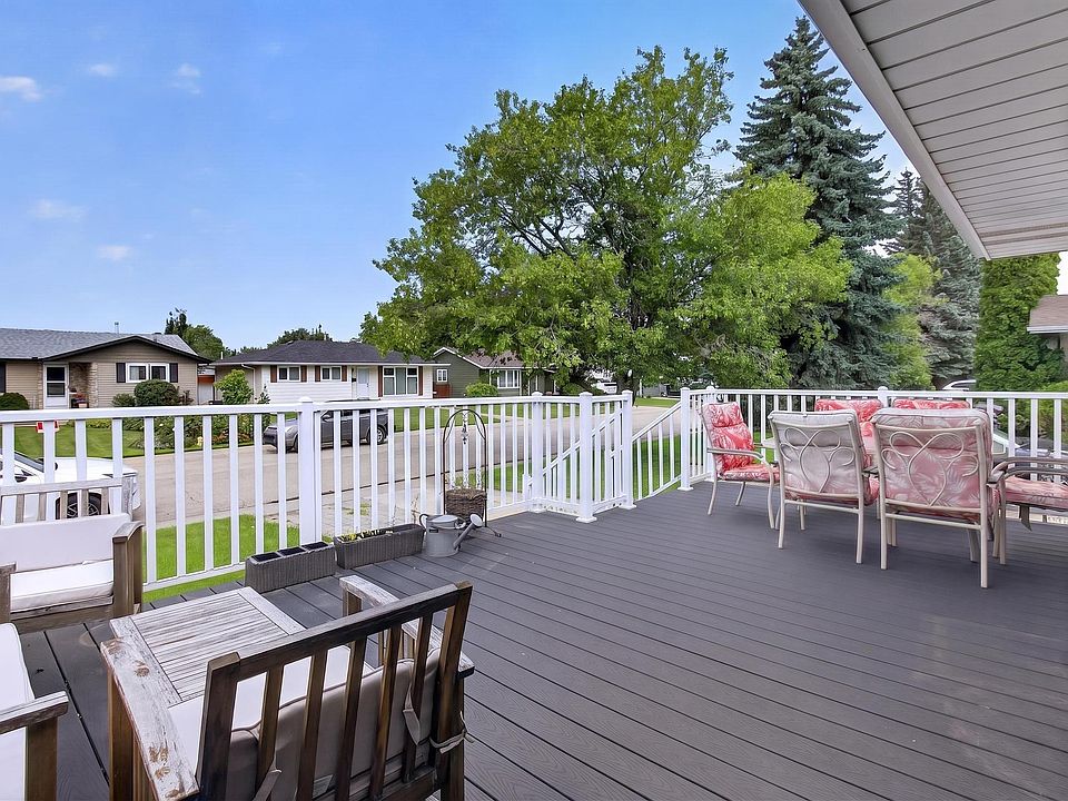 1st image of 5 Wilson Cres