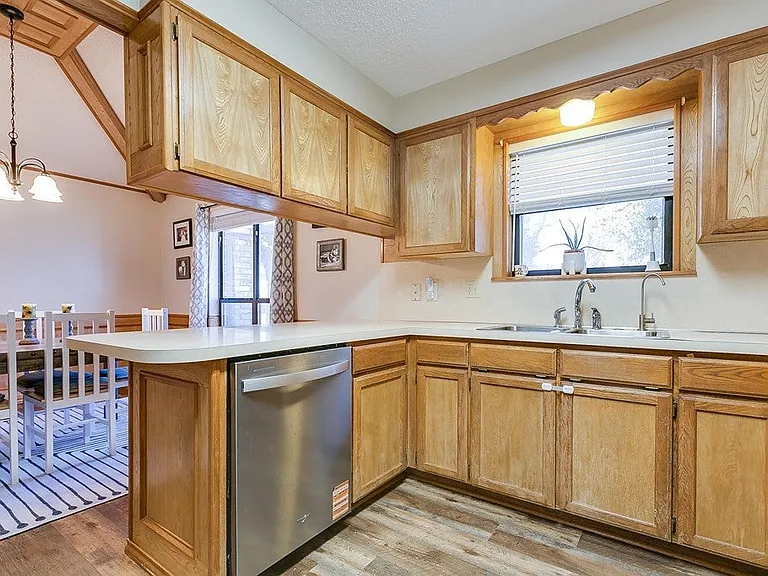 3438 Walnut Hill Dr — Photo 15