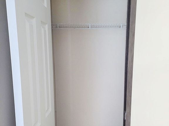 5th image of 4400 Gibson St #4450b0ae7