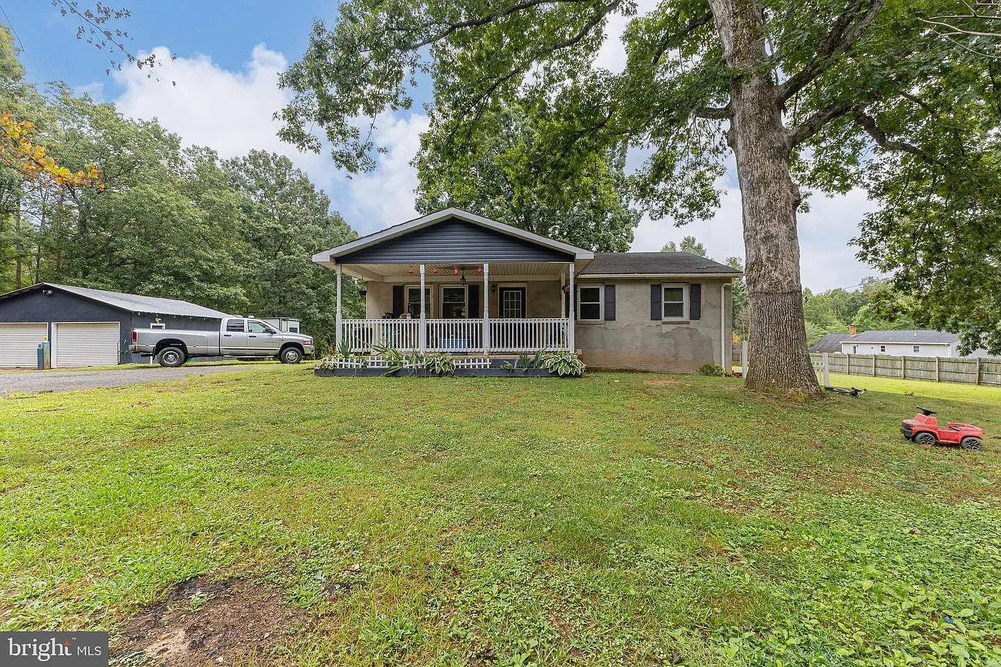 13517 Silver Hill Rd photo 1