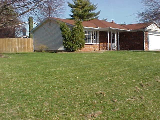1st image of 448 Beaverbrook Dr