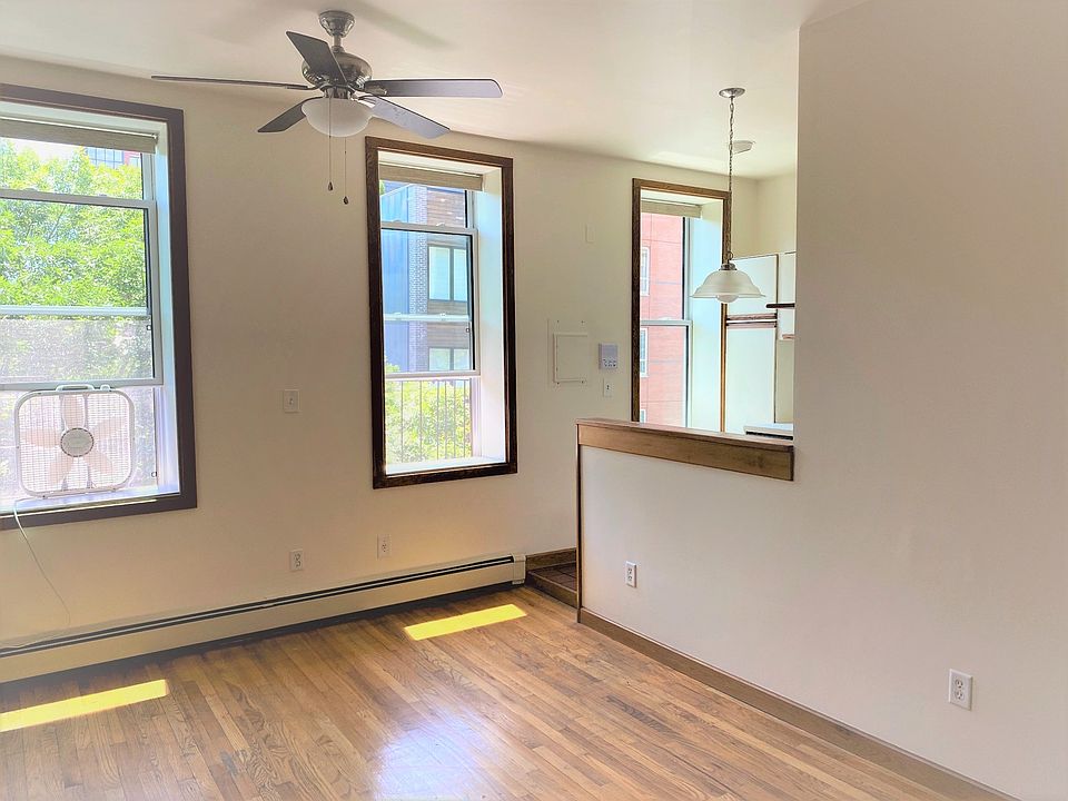 1st image of 557 Carroll St #2