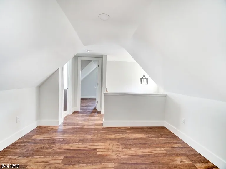 60 Montague Pl #2 — Photo 23
