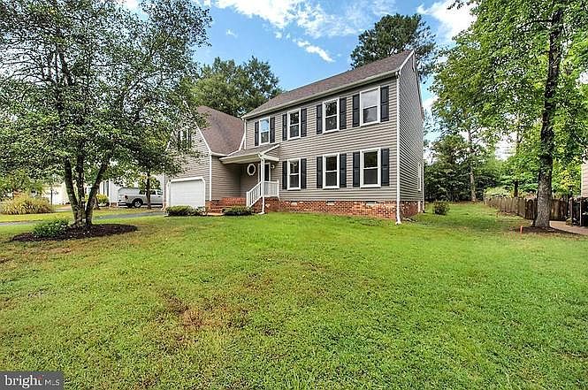 2nd image of 8307 Houghton Pl