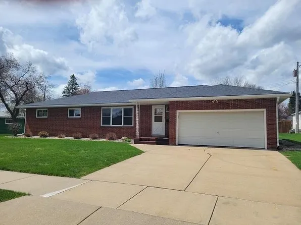 1608 S PALMETTO AVENUE, Marshfield, WI 54449