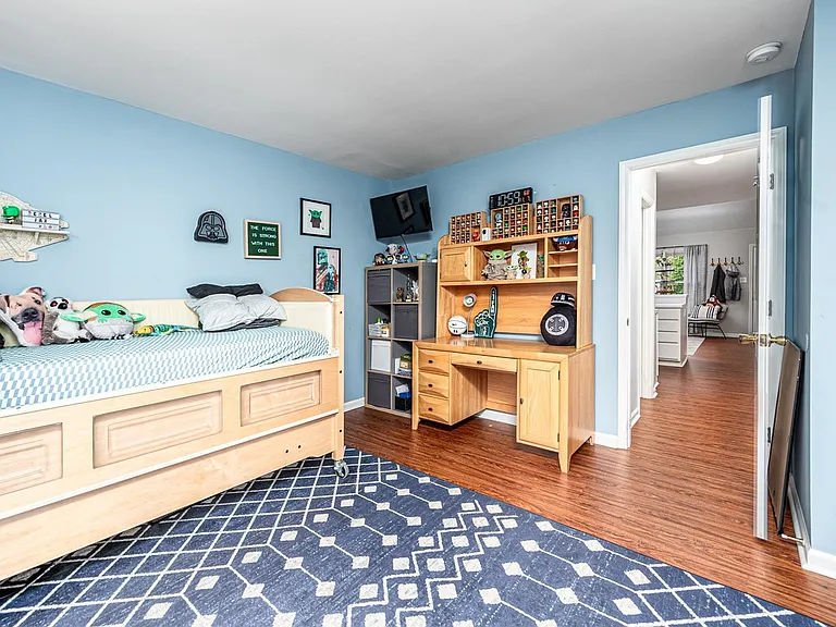3636 Crystal Ct #3636 — Photo 3