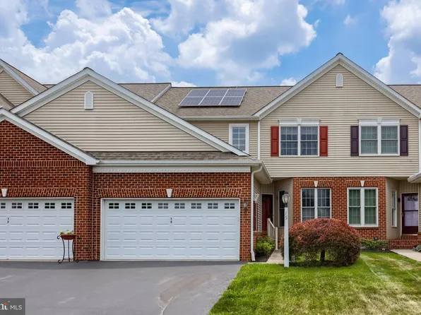 15 Weaver Ave, Ephrata, PA 17522