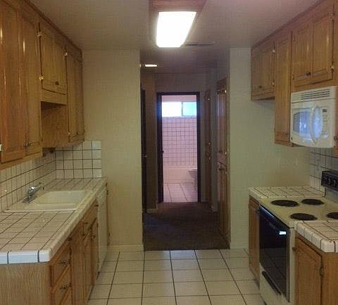 5th image of 3591 Quail Lakes Dr APT 12