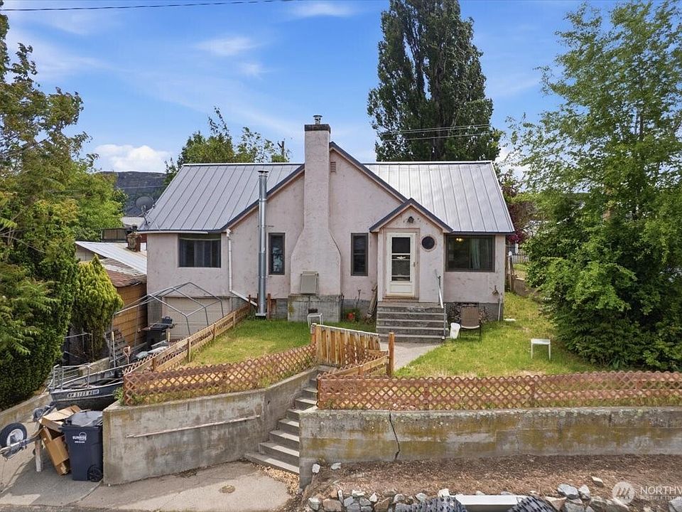 1st image of 118 Coulee Boulevard