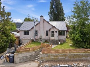 118 Coulee Boulevard, Electric City, WA 99123