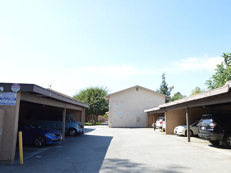 159 S Sunol Dr #7 — Photo 28