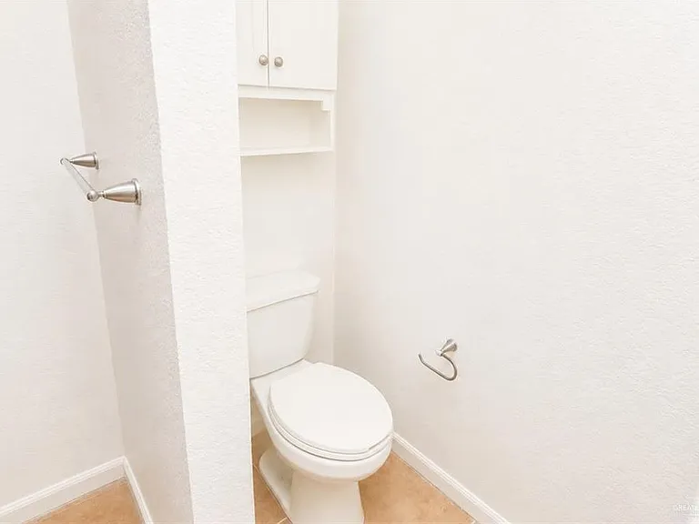 2302 Brock St — Photo 13