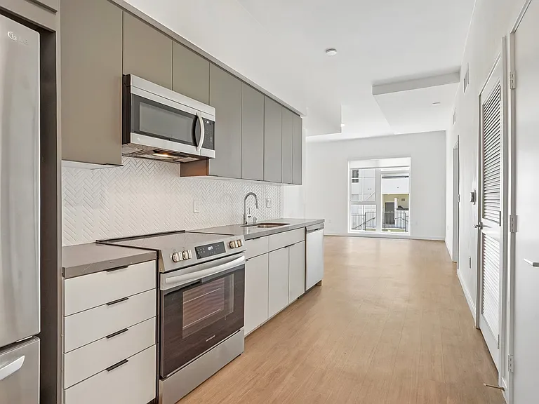 Kara Apartment in Koreatown — Photo 40