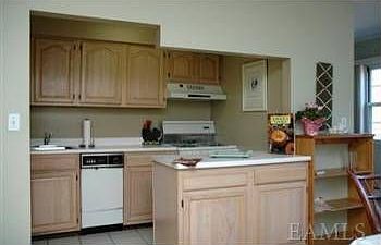 3rd image of 445 Broadway APT 3CC