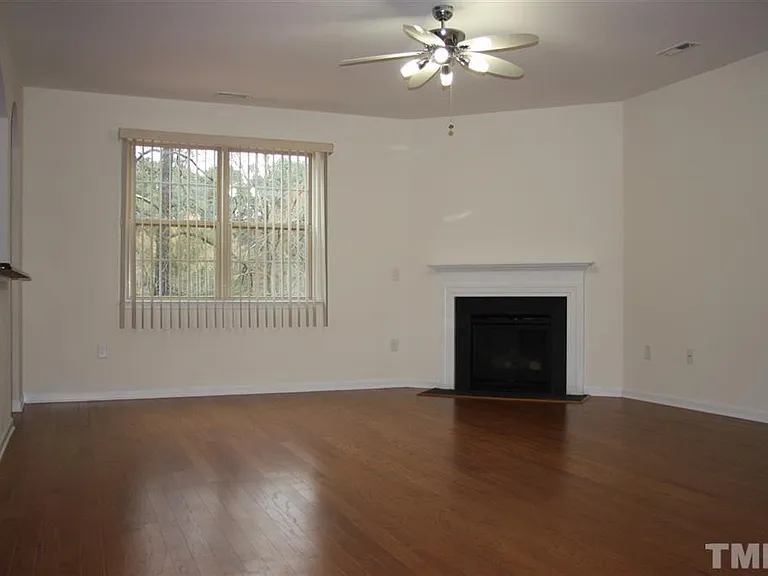 721 Sweet Laurel Ln — Photo 4