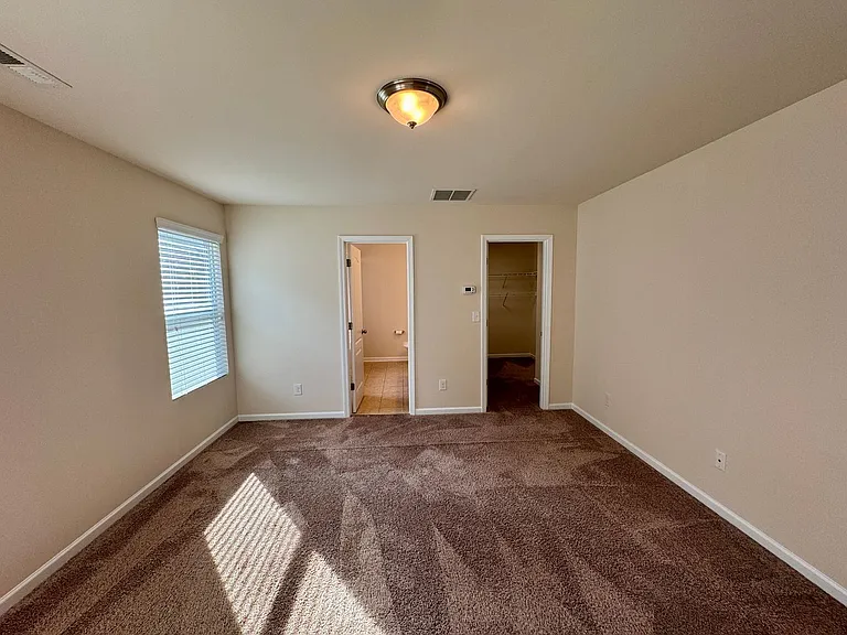 1580 Spring Blossom Trl — Photo 15