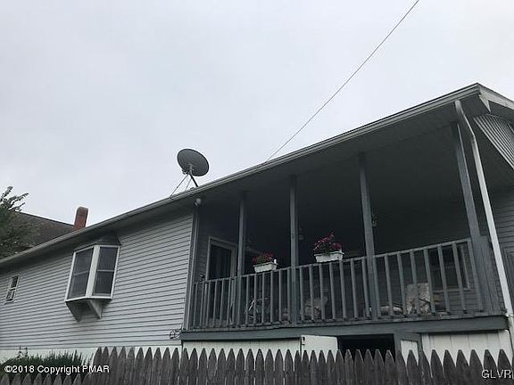 3rd image of 107 S High St