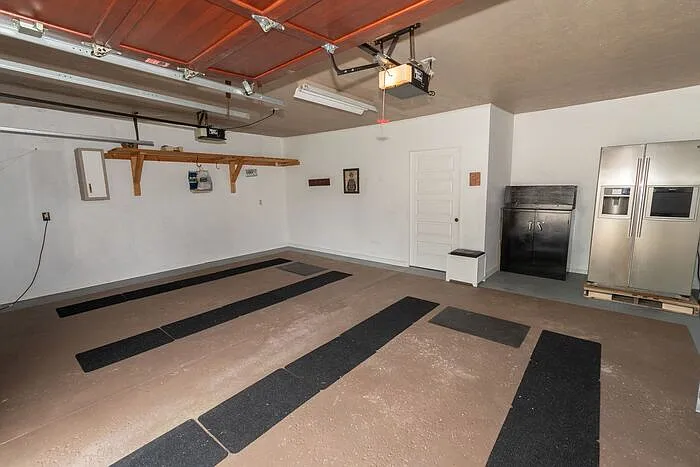 12144 Pennyroyal Ln — Photo 39