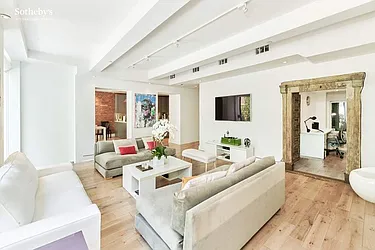 Rented by Sotheby's International Realty