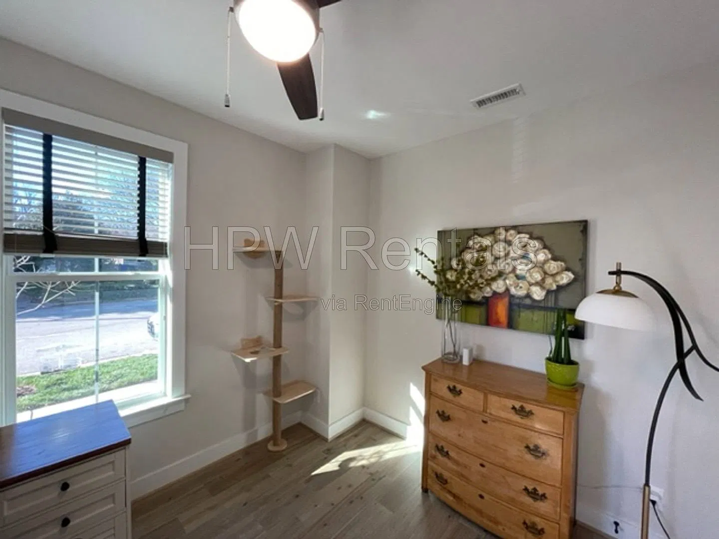 3 bed, 3.5 bath, 1771 sqft, $3,500 — Photo 4