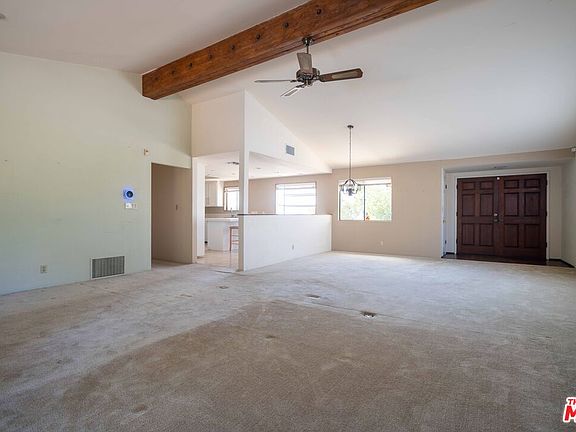 4th image of 10330 Marcus Ave