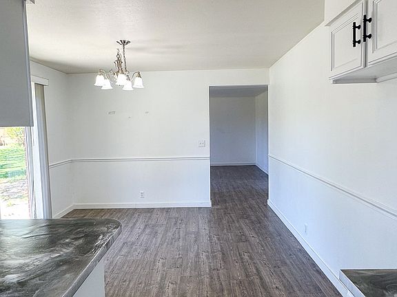 2nd image of 4810 S Sandalwood Cir