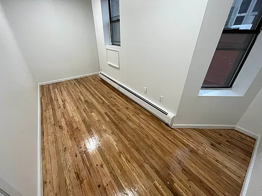 Rented by ORMIAN REALTY GROUP LLC | media 20