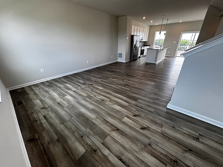 1233 Cedar Valley Rd — Photo 18