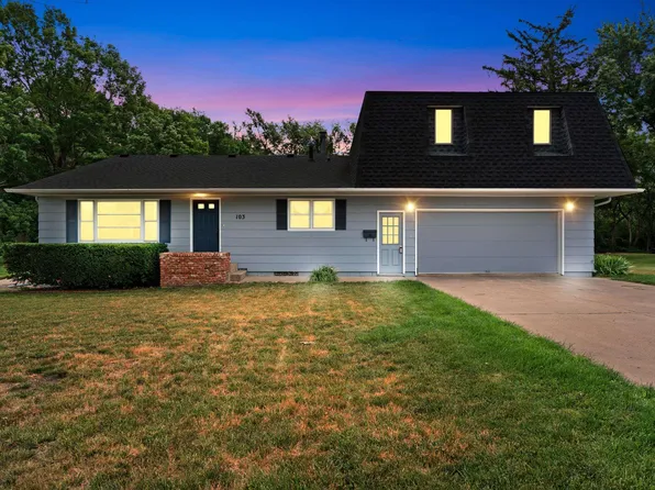 103 Prentis Ave, Vermillion, SD 57069