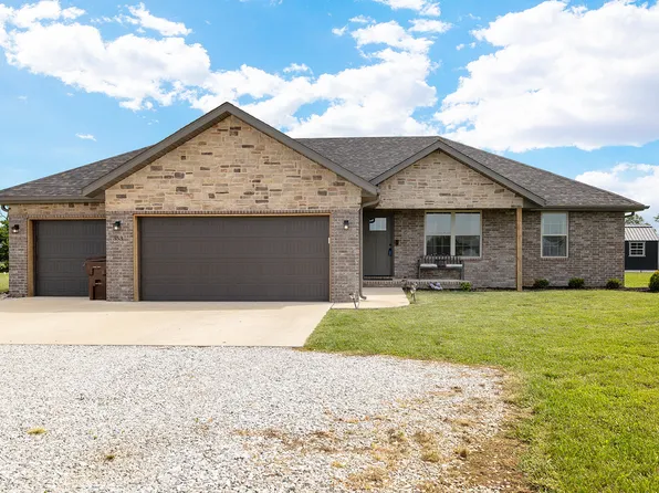 353 Maria Road, Clever, MO 65631