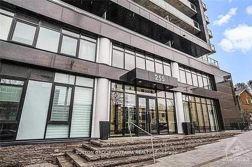 255 Bay St Photo 1