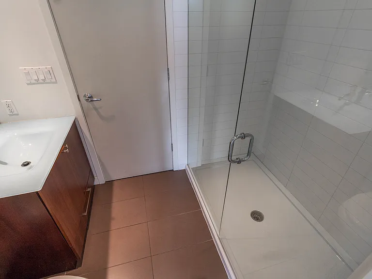 1118 12th Ave SW #1706 — Photo 14