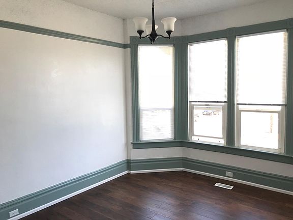 3rd image of 411 Linden Ave