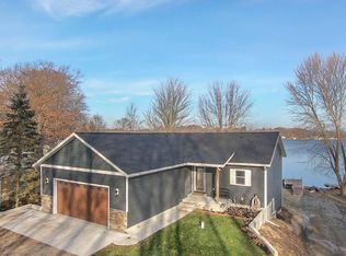 2589 W Mayo Rd, Fremont, MI 49412