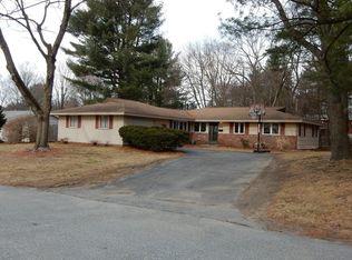 10 Derringer Rd, Chelmsford, MA 01824