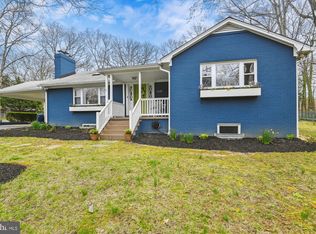 6681 Ridgeway Dr, Springfield, VA 22150