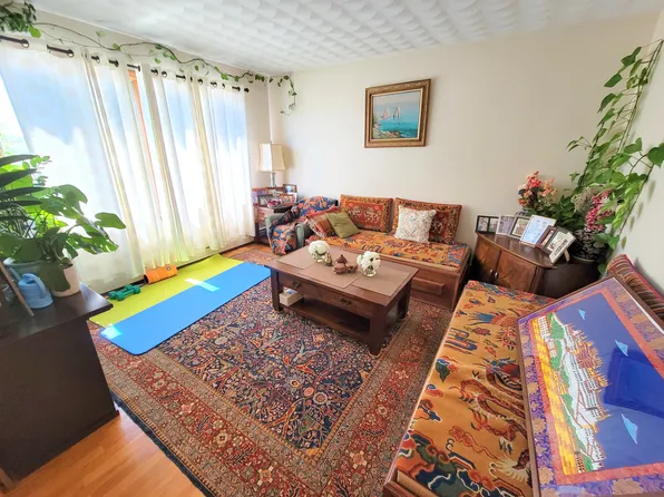 16 Leyden St Floor 2, Medford, MA 02155