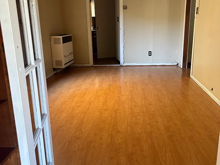 270 Fowler Ave — Photo 18
